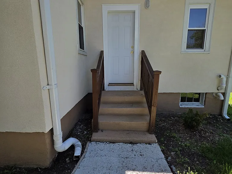 54 Prospect St — Photo 28