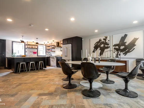 296 Manhattan Ave #Sf, Brooklyn, NY 11211