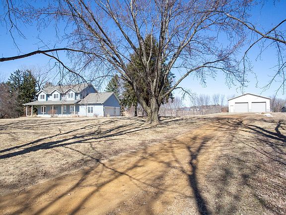 2nd image of 1612 County Road J