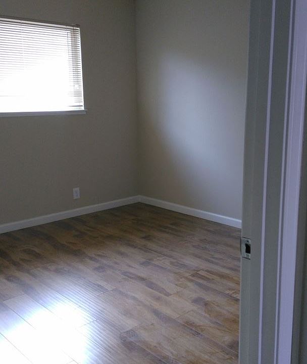 1st image of 5047 Lapa Dr APT 2