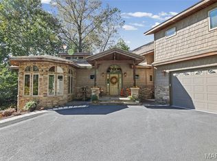 1003 Berry Ln, Edwardsville, IL 62025