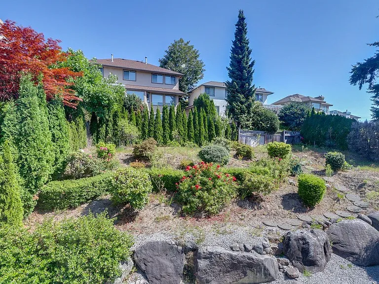 2657 Sandstone Cres #UPPER FLOOR — Photo 34