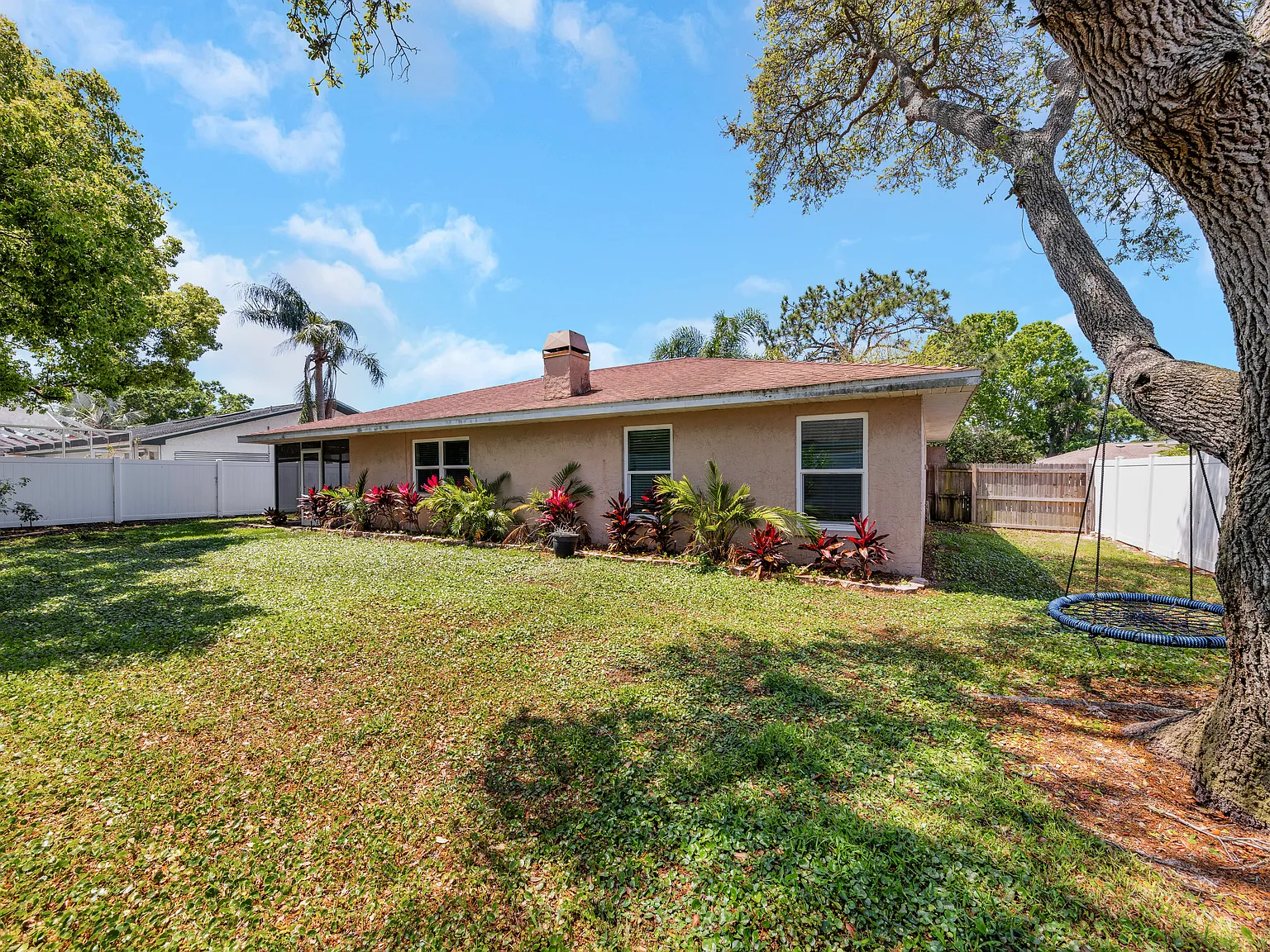 3 bed, 1528 sqft, $2,900 — Photo 4