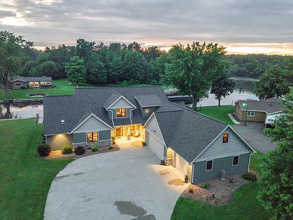 2nd image of W4150 Big Oak Dr
