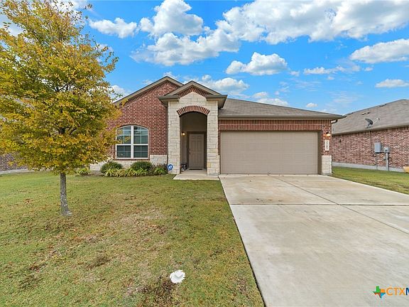 3rd image of 2207 Flintshire Dr
