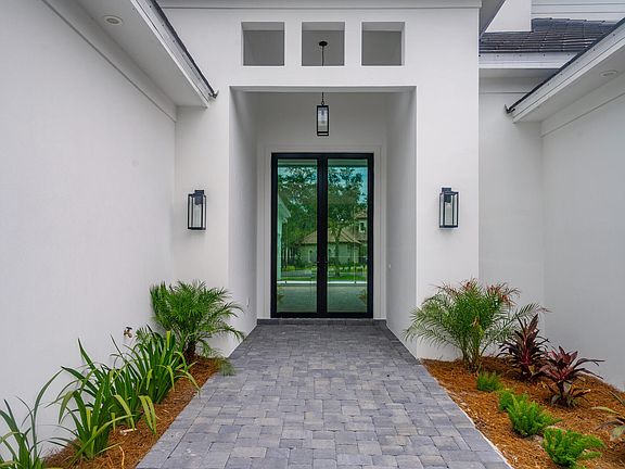 4th image of 500 Regatta Bay Blvd