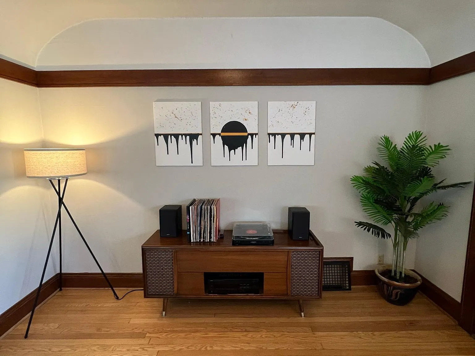 2 bed, 1300 sqft, $2,899 — Photo 4