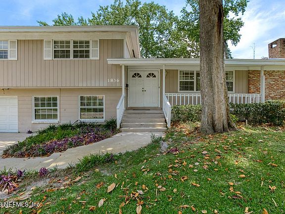 2nd image of 1836 ARDEN Way