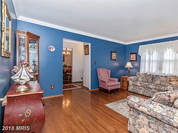 5th image of 2997 Summit Dr