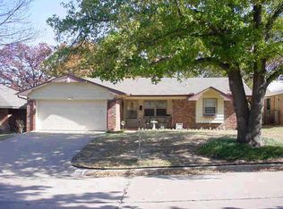2112N N Mueller Ave, Bethany, OK 73008