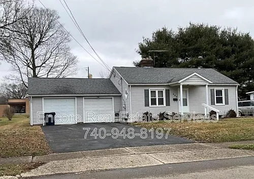 448 Moull St Photo 1