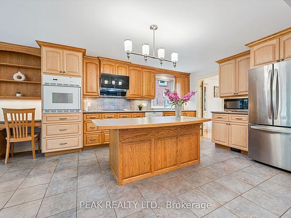 4th image of 459 Belgreen Way