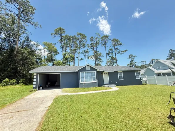 611 Peachtree St E, Douglas, GA 31533