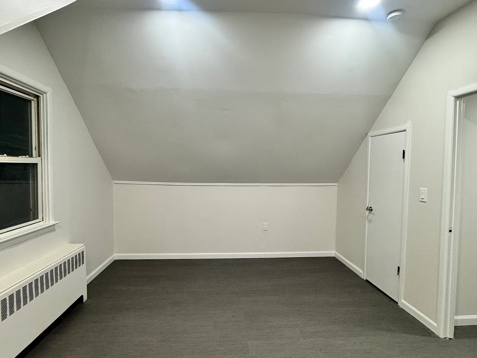 23 Robbins Ave — Photo 3