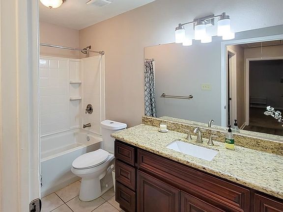 5th image of 15718 Fern Basin Dr