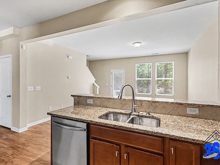 2229 Sunny Cove Dr — Photo 12
