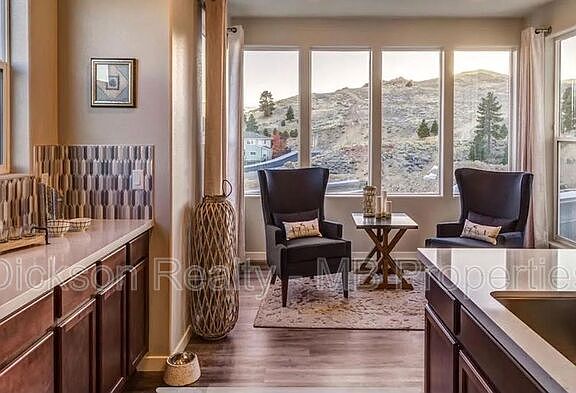 5th image of 595 Logan Jacob Ln