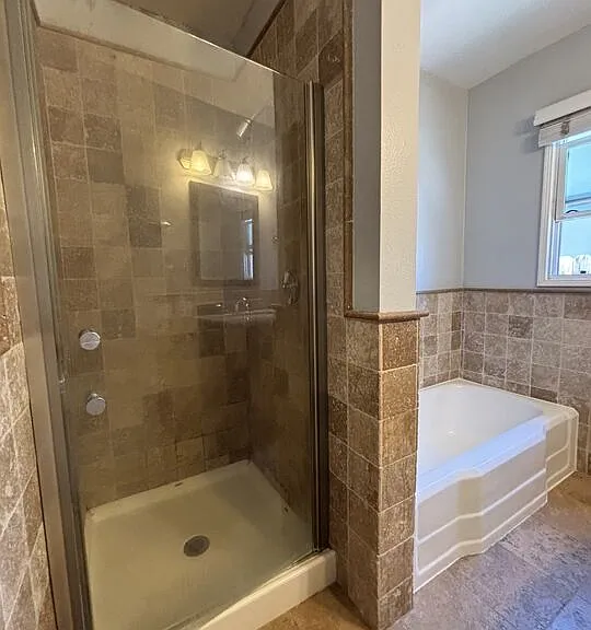 417 N Citrus St — Photo 18