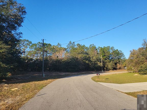 5th image of 15222 SW 60th Cir