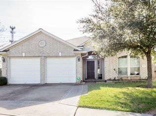 8222 Alannah Lagoon Dr, Houston, TX 77083
