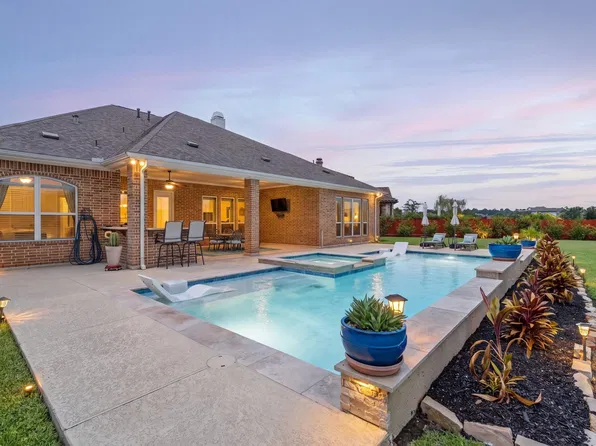 7123 Julie Pond Ln, Spring, TX 77389