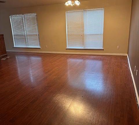 Formal Dining