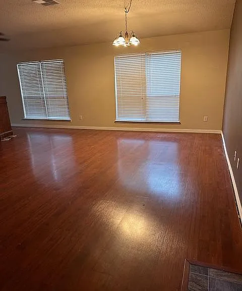 Formal Dining