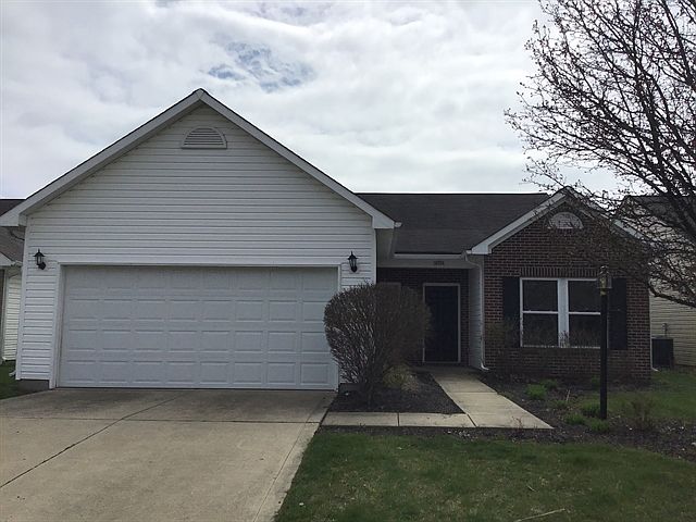 1st image of 19204 Fox Chase Dr