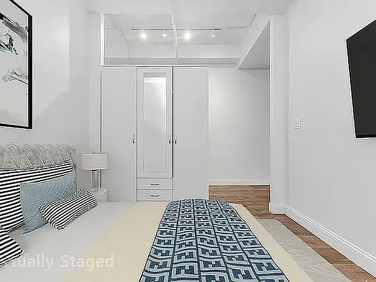 255 W 36th St #603 — Photo 6