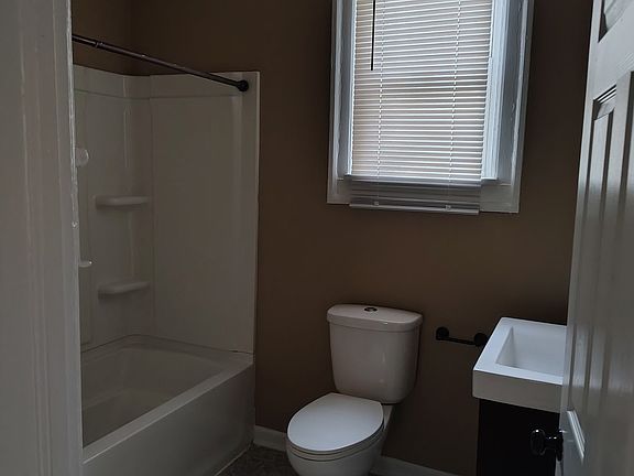 2nd image of 542 S 26th Ave