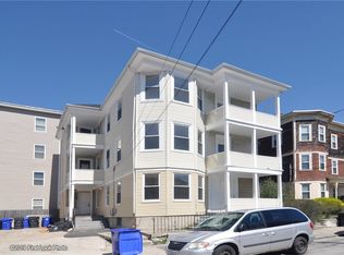 179 Valley St FLOOR 3, Central Falls, RI 02863