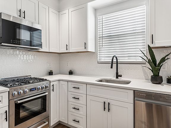 2nd image of 97-22 Metropolitan Ave #2R