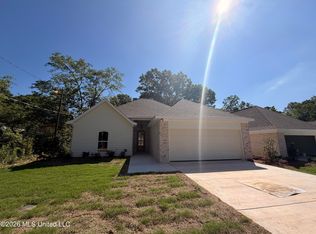 198 Lake Harbor Rd, Brandon, MS 39047