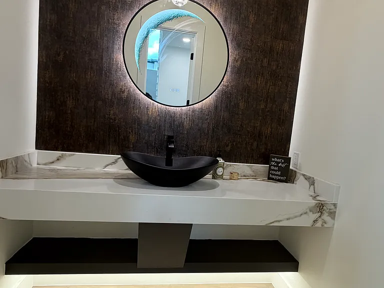 5200 Gibson Dr — Photo 10
