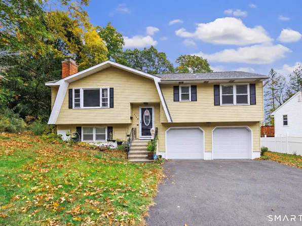 818 Bunker Hill Avenue, Waterbury, CT 06708