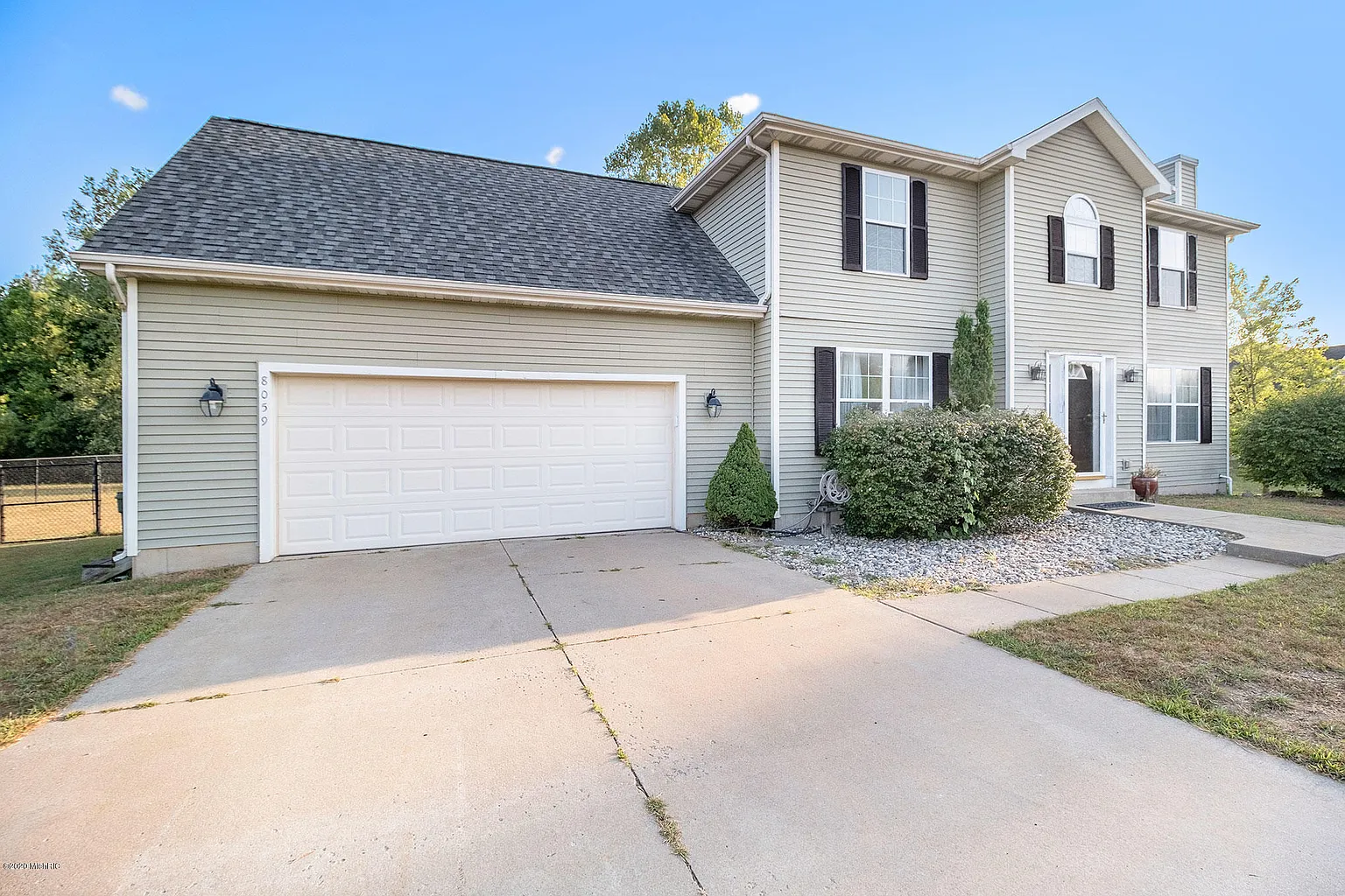 8059 Allison Ln photo 1