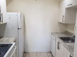 200 SE 3rd St, Hallandale Beach, FL 33009