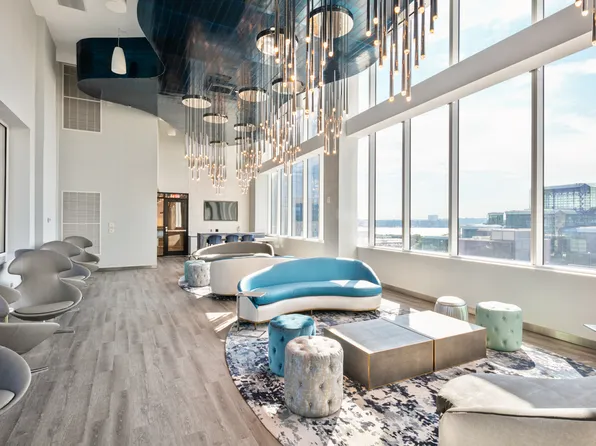 515 West 36th Street image 13 of 22