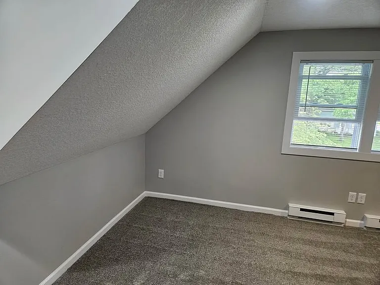 91 4th Ave SW — Photo 21