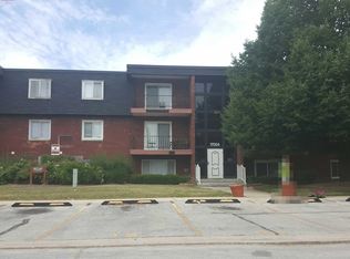 17004 Novak Dr APT T106, Hazel Crest, IL 60429