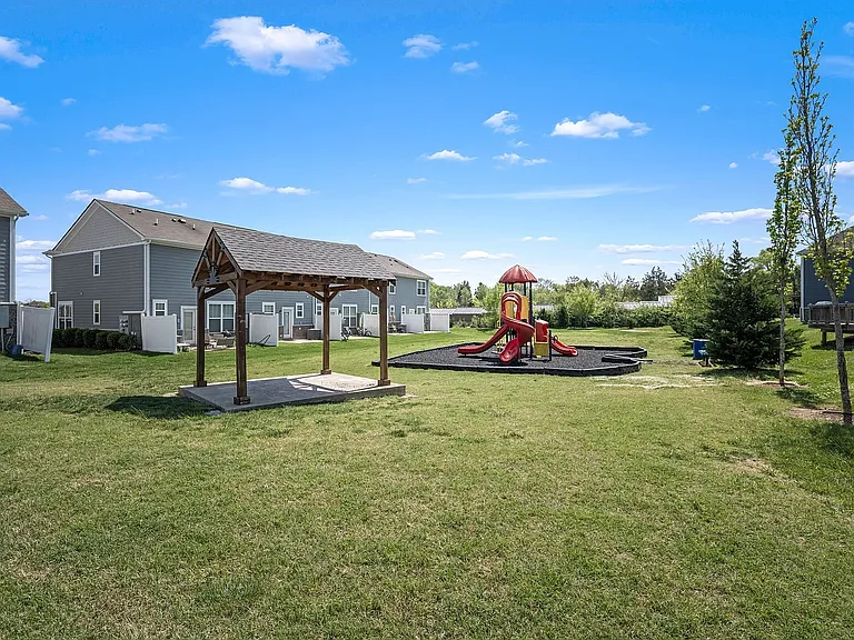 4204 Aragorn Way — Photo 28