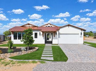 37511 N 11th Ave, Phoenix, AZ 85086