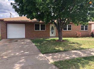 809 Collins Ave, Clovis, NM 88101