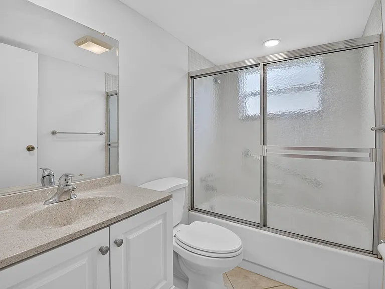 449 Monaco Park #J — Photo 10