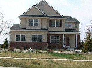 4030 Oak St, Grand Blanc, MI 48439