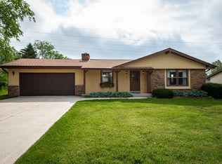 148 Pheasant Ln, Fredonia, WI 53021