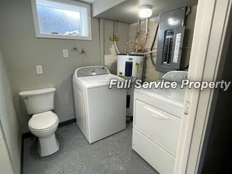 602 S 20th Pl — Photo 19
