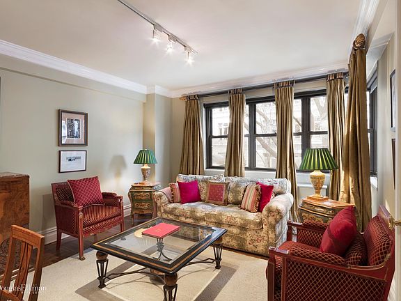 2nd image of 11 E 87th St APT 2E