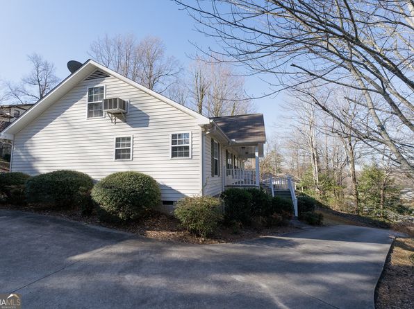 266 Short Ave, Cornelia, GA 30531