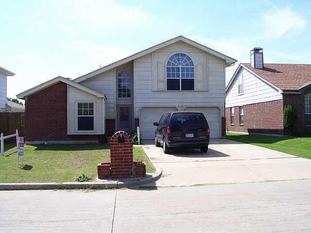 1st image of 5556 Creekridge Dr
